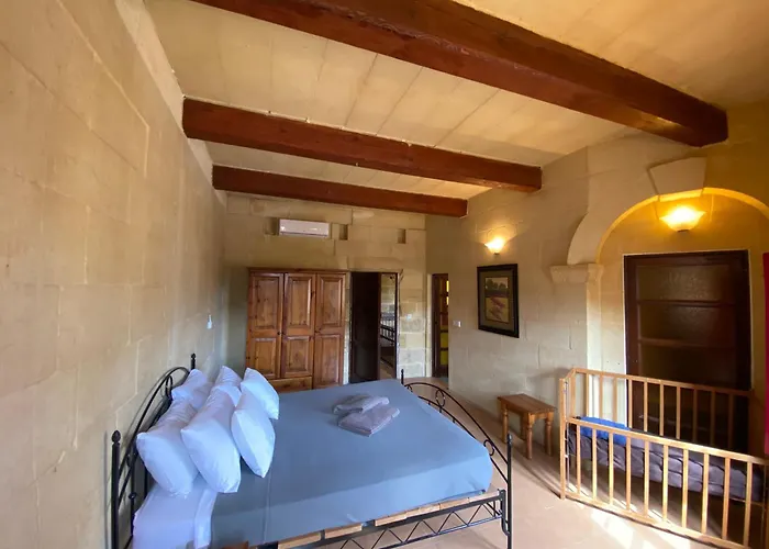 Serenity By 54w * San Lawrenz