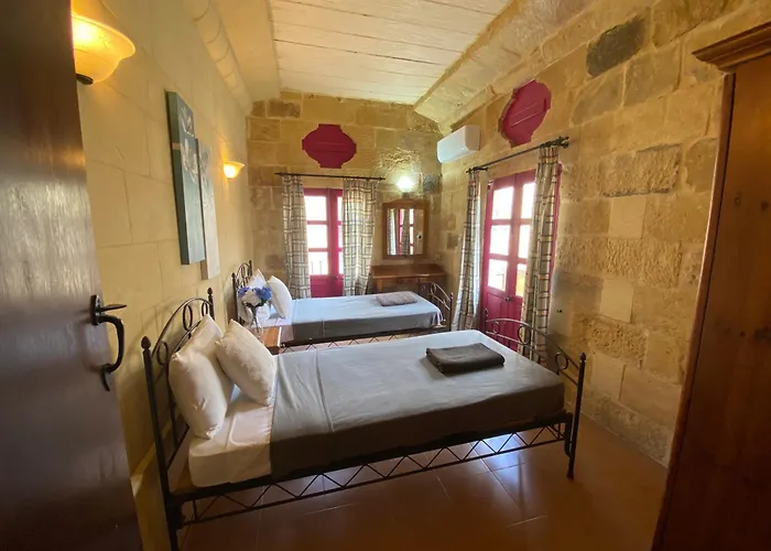 Serenity By 54w * San Lawrenz